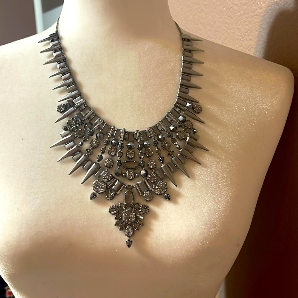 Kendra Scott Seraphina statement necklace